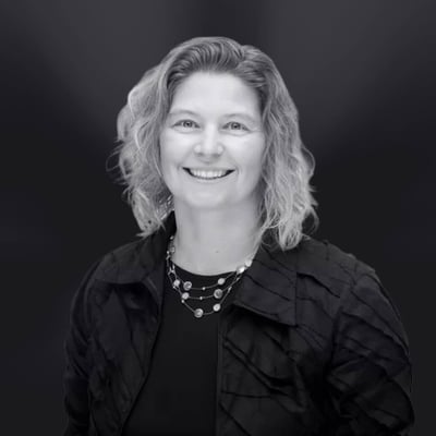 Stephanie Harrison Headshot